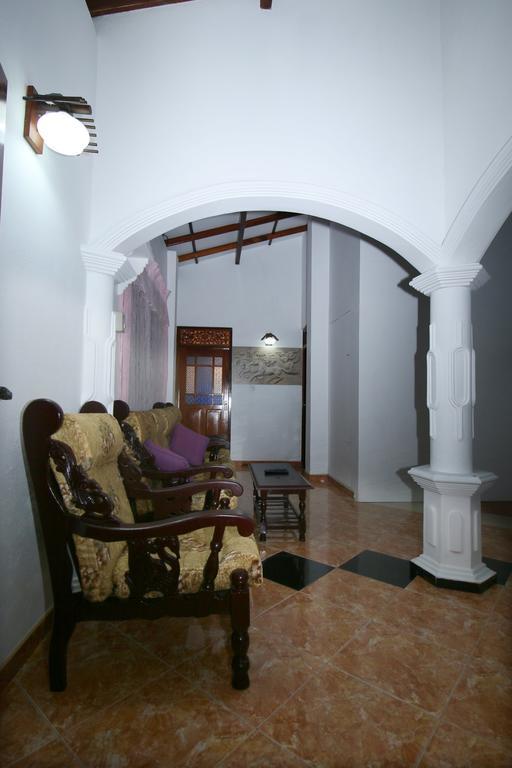 Anjana Villa Галле Номер фото